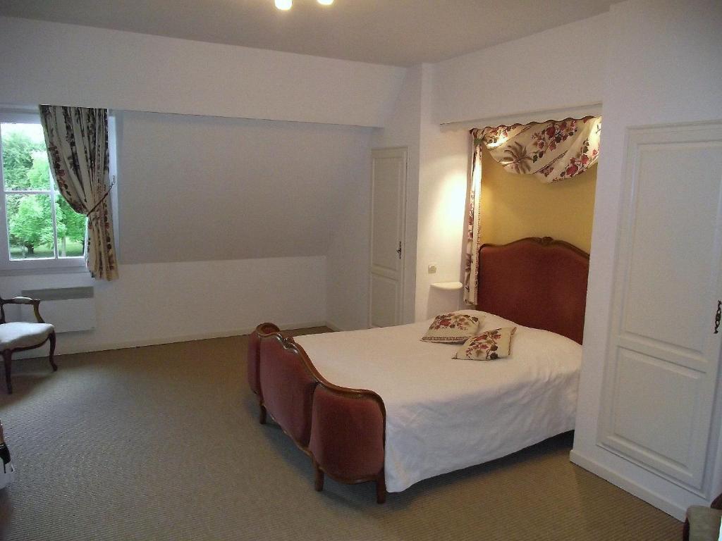 Chambres D'Hotes Edoniaa カン 部屋 写真