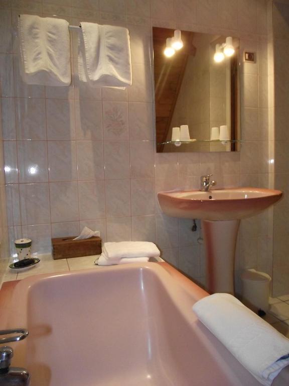 Chambres D'Hotes Edoniaa カン 部屋 写真
